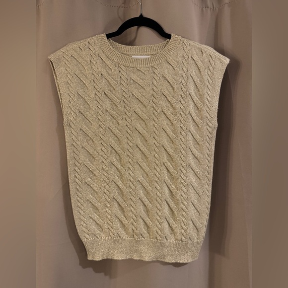 Womens Gold Calvin Klein Vest - Picture 1 of 6